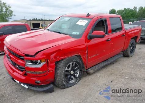 2018 Chevrolet Silverado 1500 2Lt из США, поврежденный, VIN 3GCUKREC3JG378751